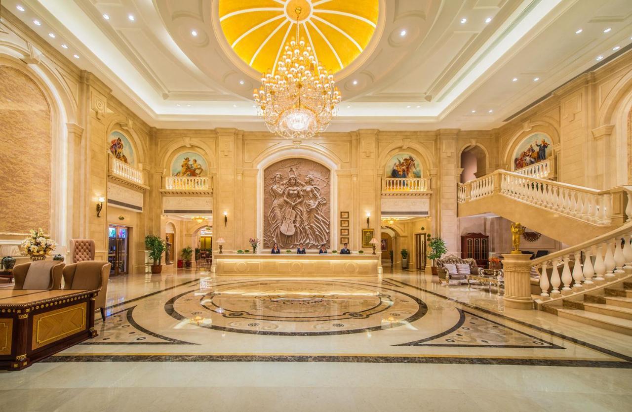 Vienna Hotel Huiyang Sanhe Square Huizhou  Extérieur photo